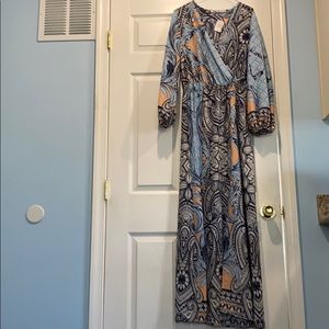 Fraiche by J Long Sleeve Maxi Dress/ Front Splits